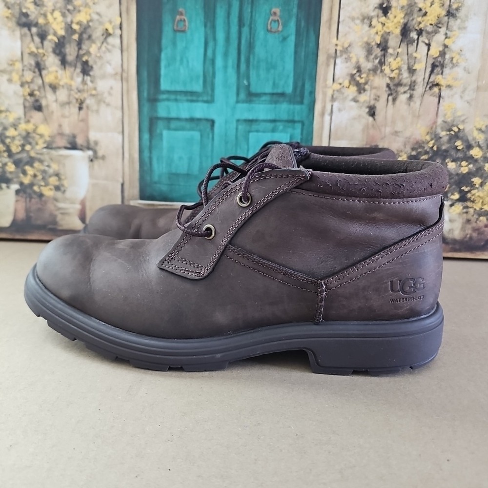 UGG Men's Biltmore Chukka Boots‎ Brown Leather, Size 11 M 1105009
